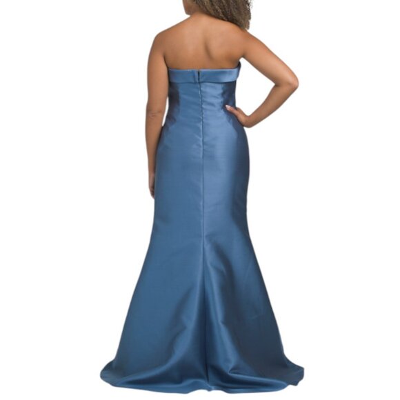 RENE BY RENE RUIZ Strapless Floral Applique Mermaid Gown - Picture 2 of 3